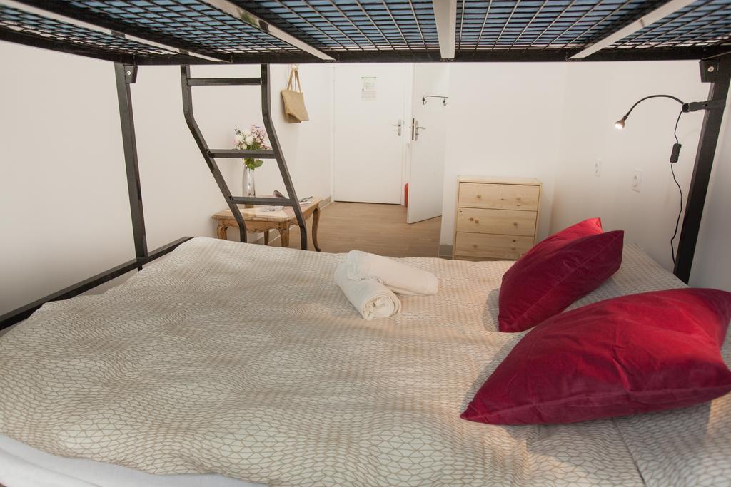 Le Flaneur Guesthouse Lyon Ngoại thất bức ảnh